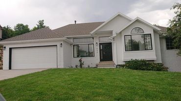 Red Suit Realtor - BYT Mastermind