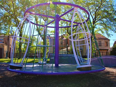 Dynamo Large Quad Pods Rotating Climber