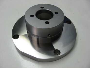PUNCH  AND DIE SET FOR LINER CUTTING
