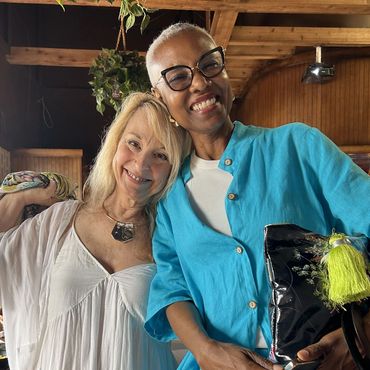 Lynnea Cheatum and Cozzena Girl Cheryl Vienna