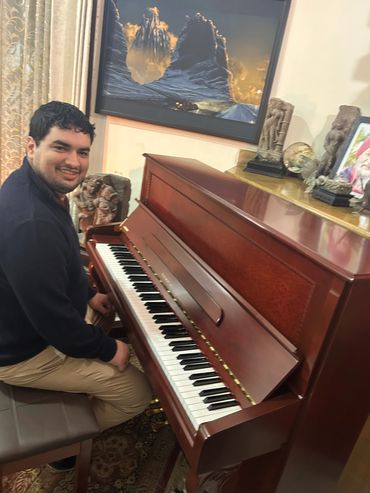 buy used piano near me