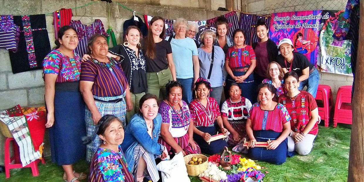 GUATEMALA weaving workshop and textile experience with GUATE 4 YOU