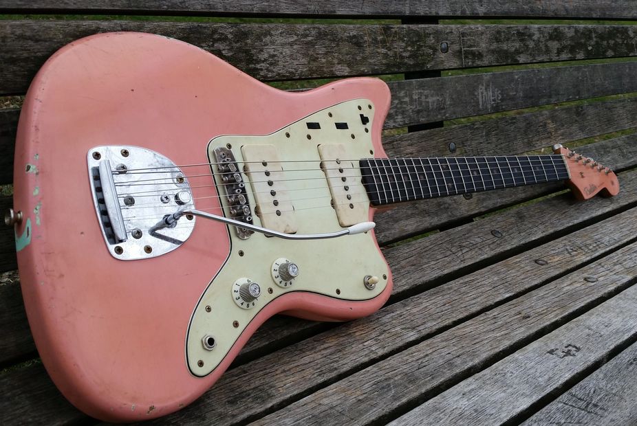 Revelator Jazzmaster styled Jazzcaster in  Coral