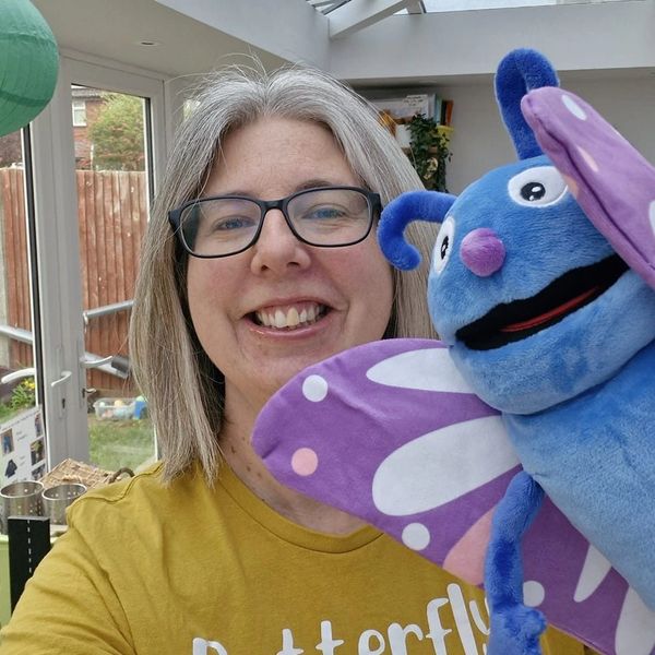 Joe and Bongo the Butterfly - leader of the baby and toddler group