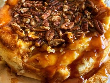 Salted Caramel Basque Cheesecake