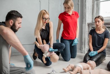 small class learning first aid