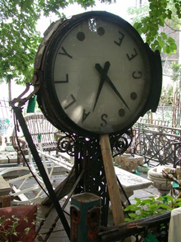 Antique department store façade clock.
New York Props
