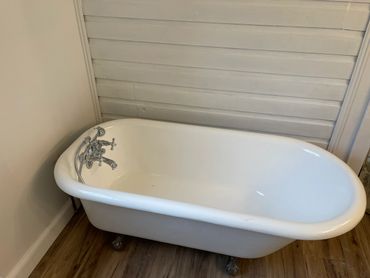 Claw foot tub installation in Sheridan!