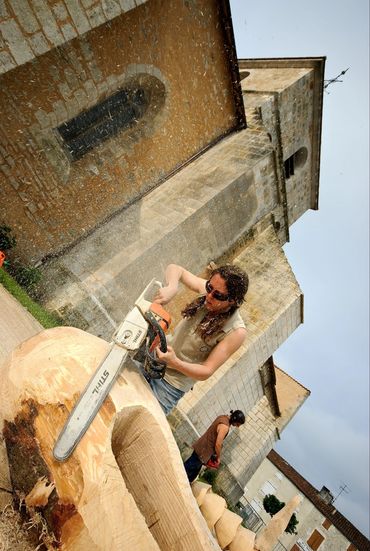 Anick Boulet Sculpture bois québécois organique nature métal sculpteur meilleur scie éruption
