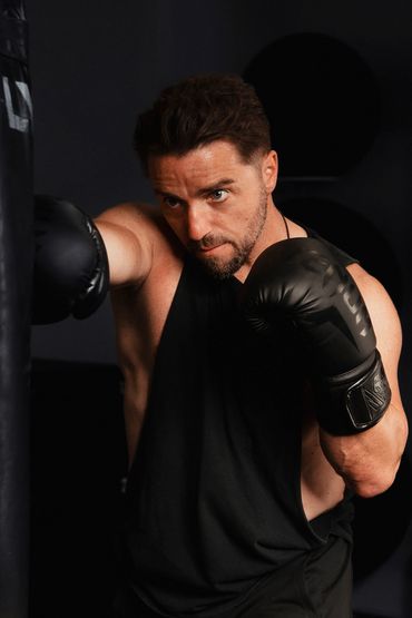 Chris Grant Wenchell Boxing - Actor Training with Heavy Bag - Action Role Fitness Prep