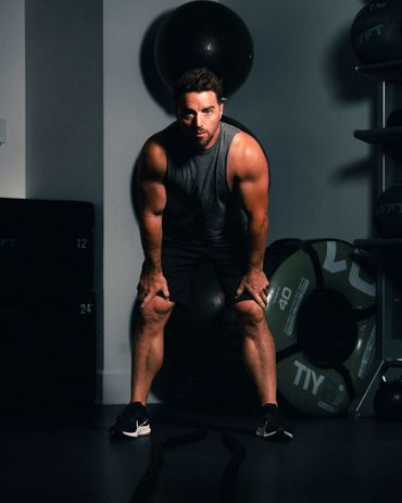 Chris Grant Wenchell - Fitness Training with Battle Ropes - Muscular Actor Gym Shot