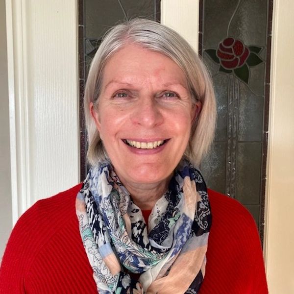 Beth Bryan is a caring and experienced mental health clinician, counsellor and therapist.