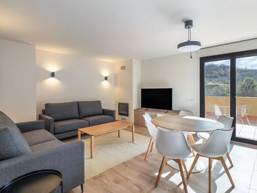 Saló d'apartament turístic a Bagà — Be 1960
