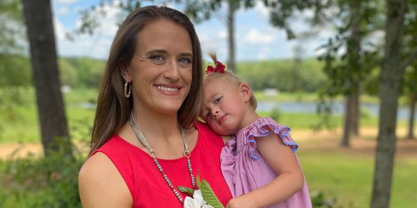 J. Durbin Farms Chilton County Peaches Upick strawberry Buy Local Alabama Peaches Jessica Mott