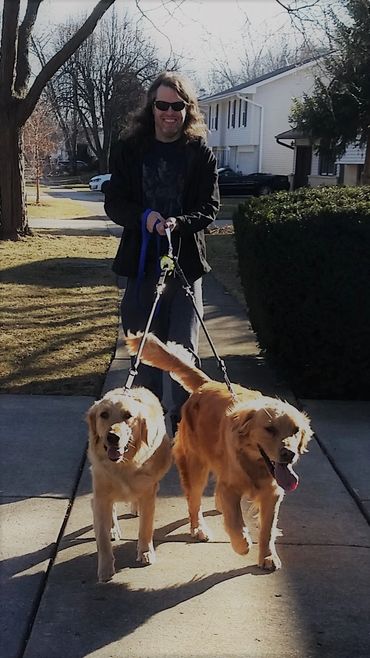 The Golden (Retriever) Girls