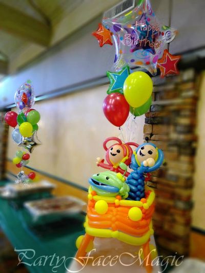Team Umi Zoomi balloon decoration made of balloon twistings by Cassie