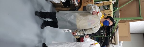 Medical Gowns
Non-Medical Gowns