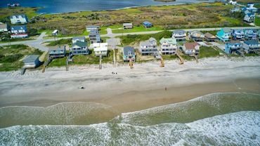 Ocean View with Great Beach Access 'LOOK HOW CLOSE', Loft Deck with Great Views  North Topsail Beach