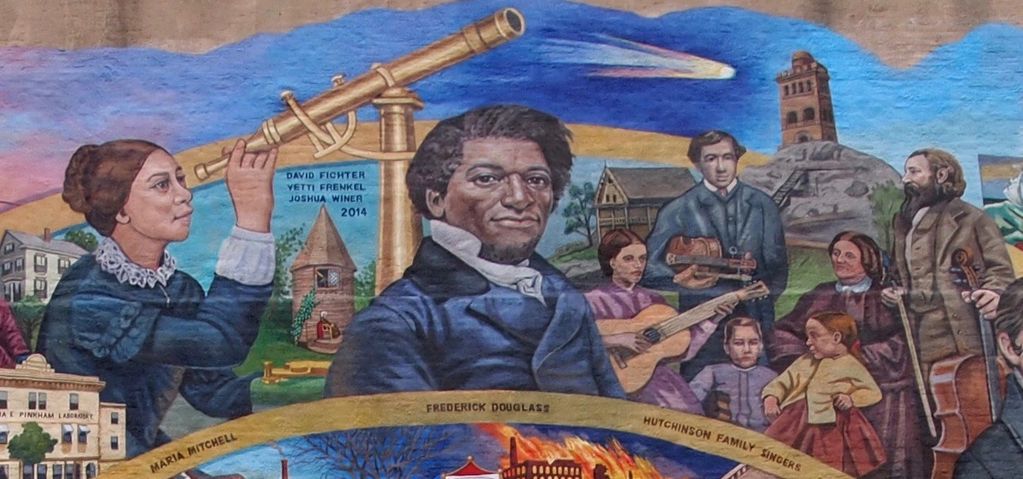 Top of Arch, Lynn Stories Mural