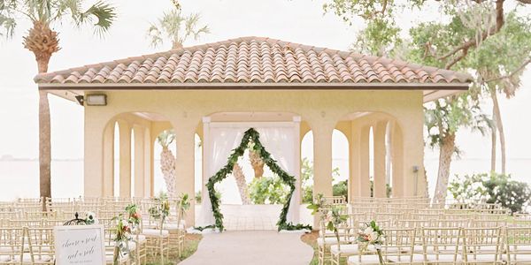 Powel Crosley weddings by Tampa Wedding Gallery planners and Milan Catering