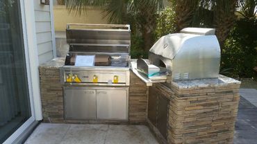 small but simple kitchen