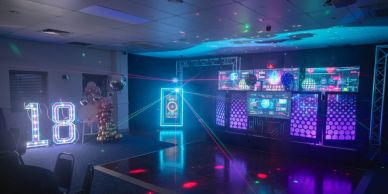 18th birthday party with DJ large magic mirror photo booth and number 18 in Widnes rugby party venue