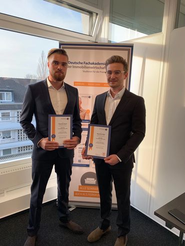 Abschluss Immobilienmakler
hausverwalter Plichtfortbildung