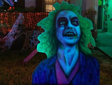KAREN GOVERNALE - WOOD BEETLEJUICE YARD SIGN