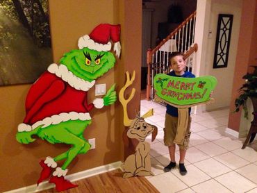 KAREN GOVERNALE - GRINCH CHRISTMAS YARD SIGNS