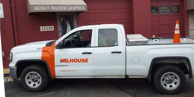 Pick Up Truck lettering