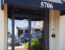 Door and window Lettering in Rockville, MD