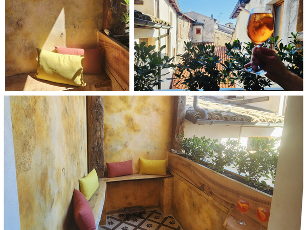 Beautiful small covered aperitivo terrace in a fully furnished holiday apartment, Sulmona