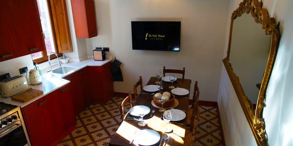 Fully furnished kitchen with all mod cons in a 3 bedroom holiday apartment in Sulmona, Italy