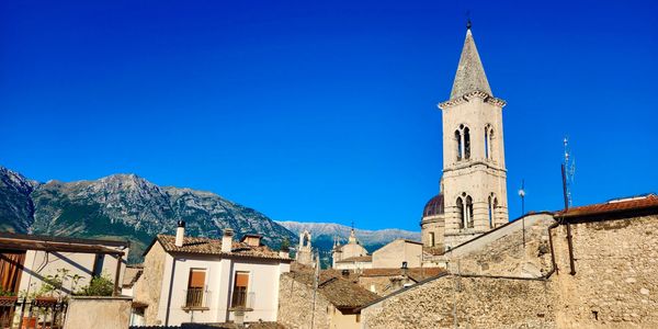 Beautiful views to the mountains from a three bedroom holiday apartment in Sulmona, Italy