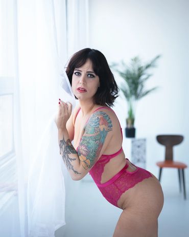 Boudoir Photography Winnipeg www.photographywinnipeg.ca