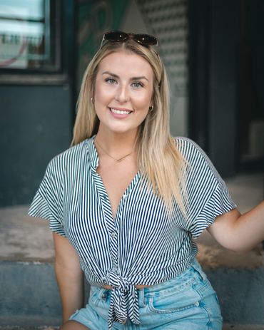 Amanda. Portrait Photography Winnipeg www.photographywinnipeg.ca