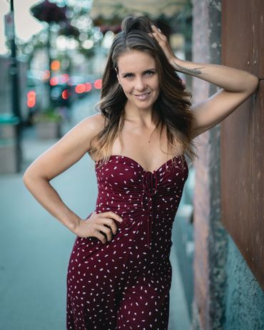 Laura. Portrait Photography Winnipeg www.photographywinnipeg.ca