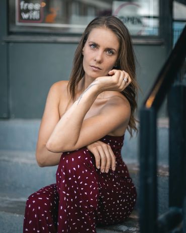 Laura. Portrait Photography Winnipeg www.photographywinnipeg.ca