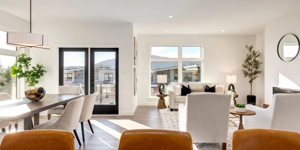 Staged interior of Nanaimo home listing