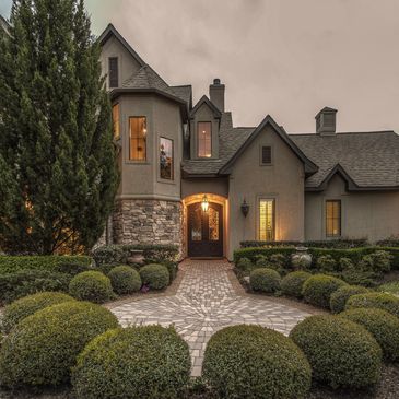 View of the front of a home