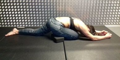 pigeon pose
