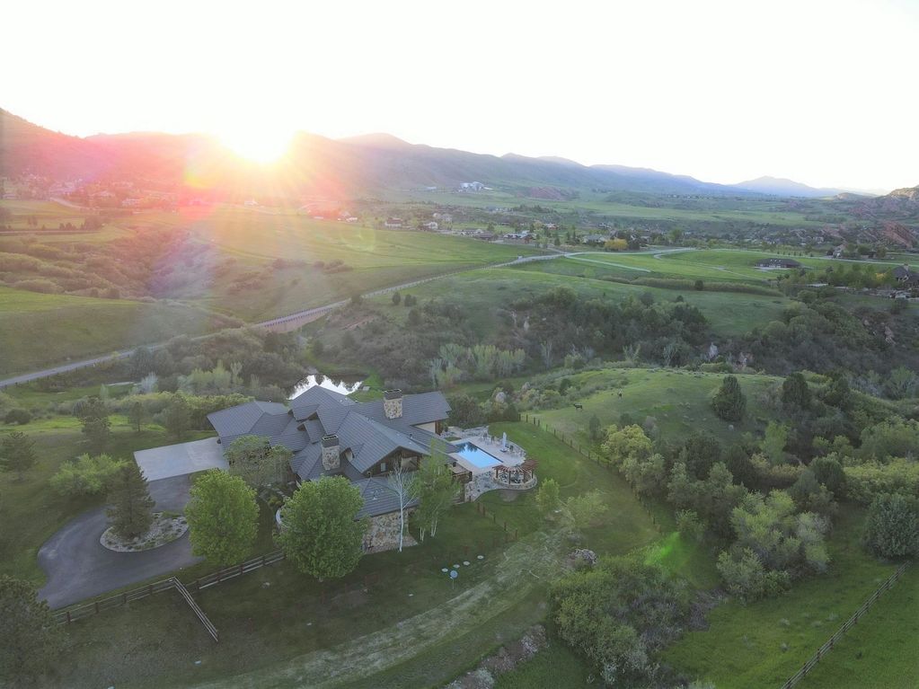 White Deer Valley
9925 Whitetail Lane, Littleton - $5,000,000