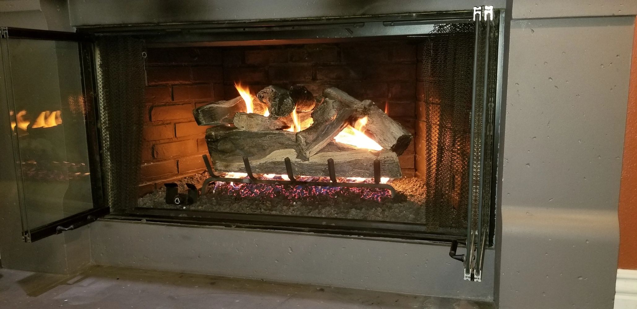 Fireplace service