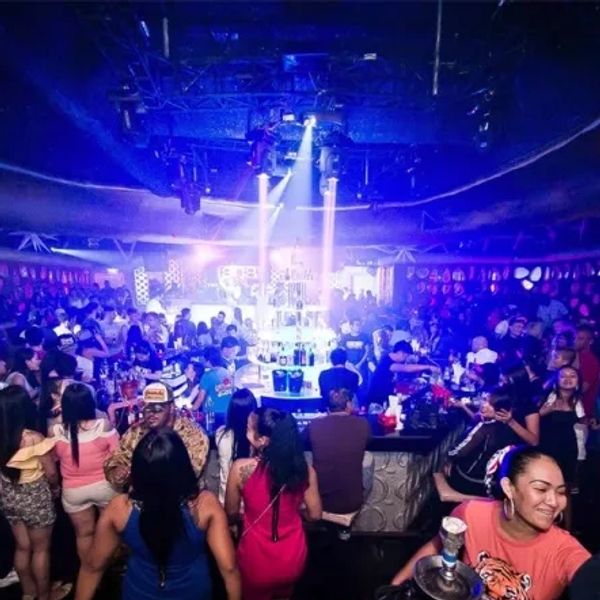 KENDESI.COM GUYANA: Your guide to music, fashion, film, nightlife, & events and parties in Guyana.