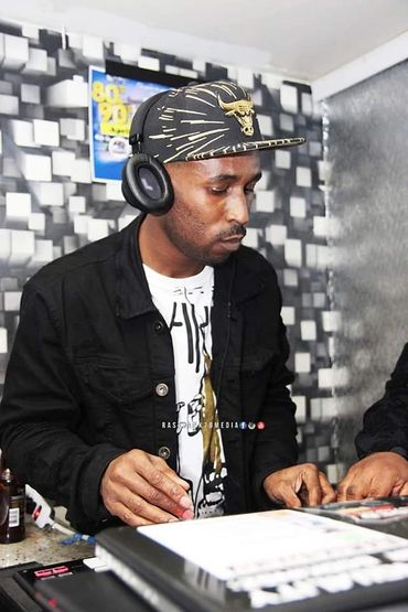 At Kendesi.com, we discover, promote, and support individuals with unique talent worldwide.