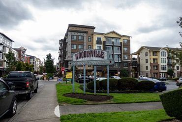 Woodinville City Center Sign