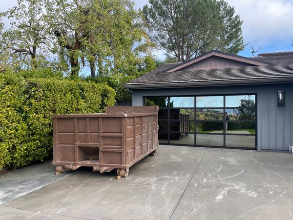 residential dumpster rental — home cleanup service