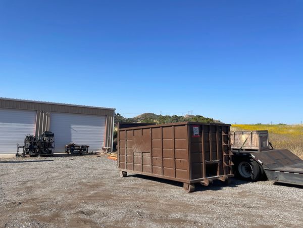 commercial dumpster rental — waste service for businesses and construction sites
