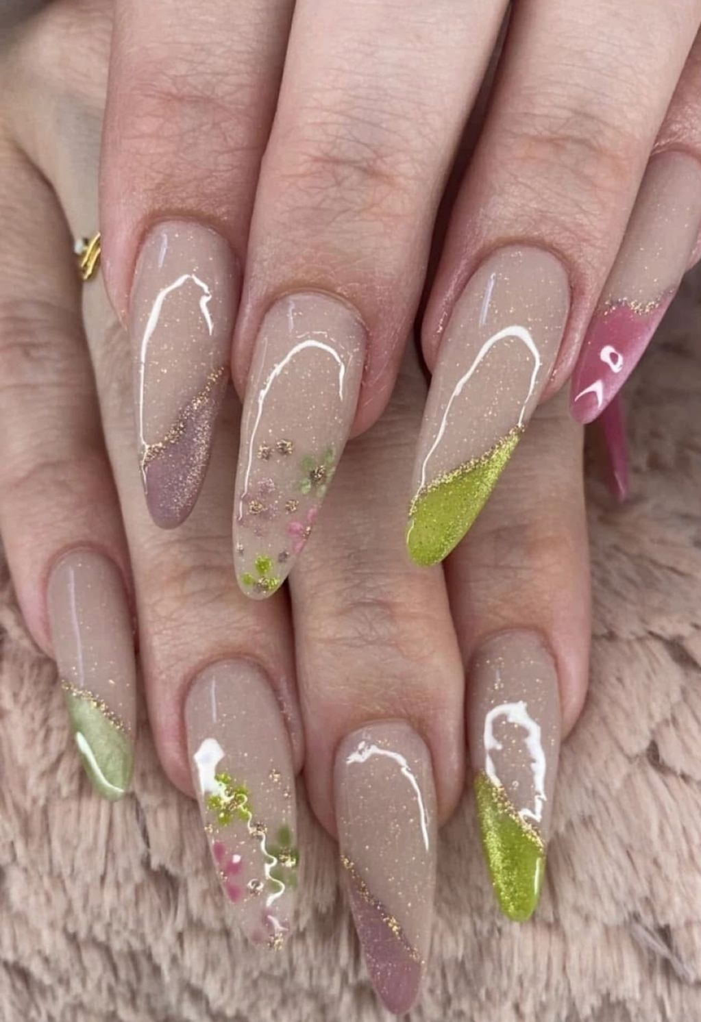 Nails by Tokue