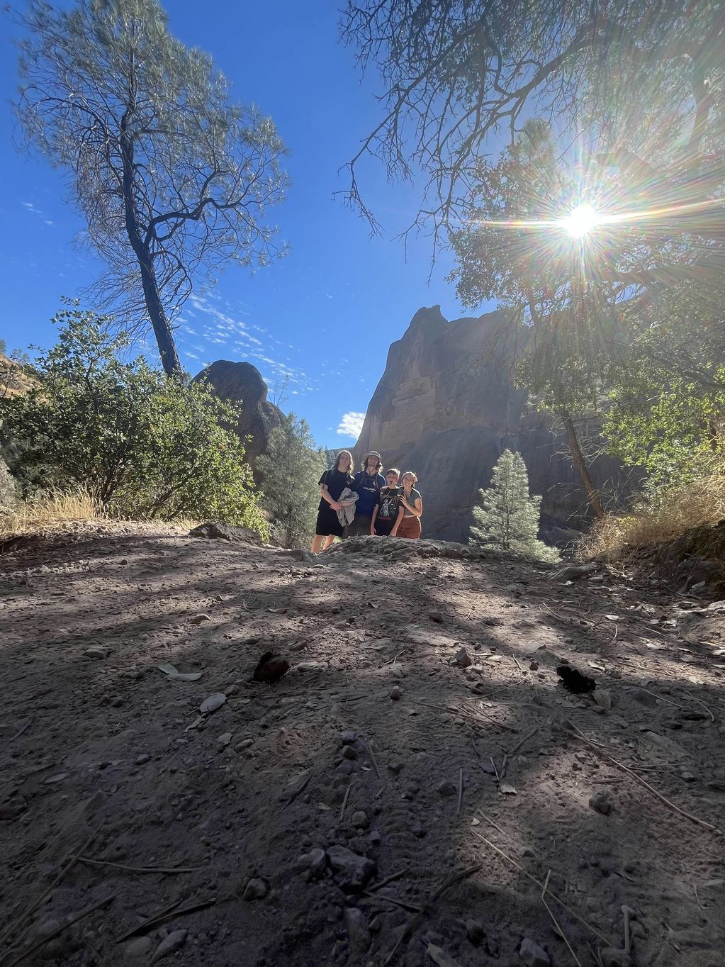 Exploring the rugged beauty of Pinnacles National Park – where every trail leads to stunning views a